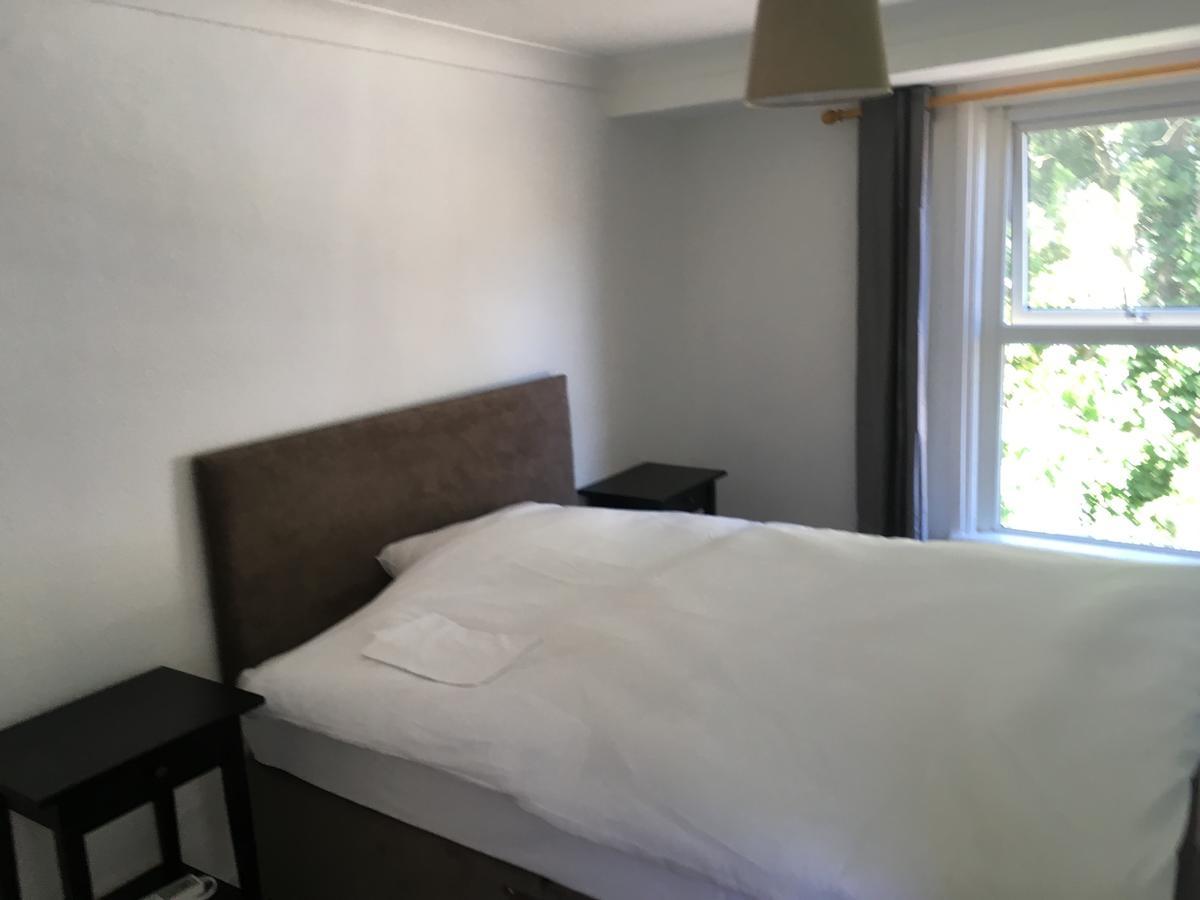 Water House Apartment